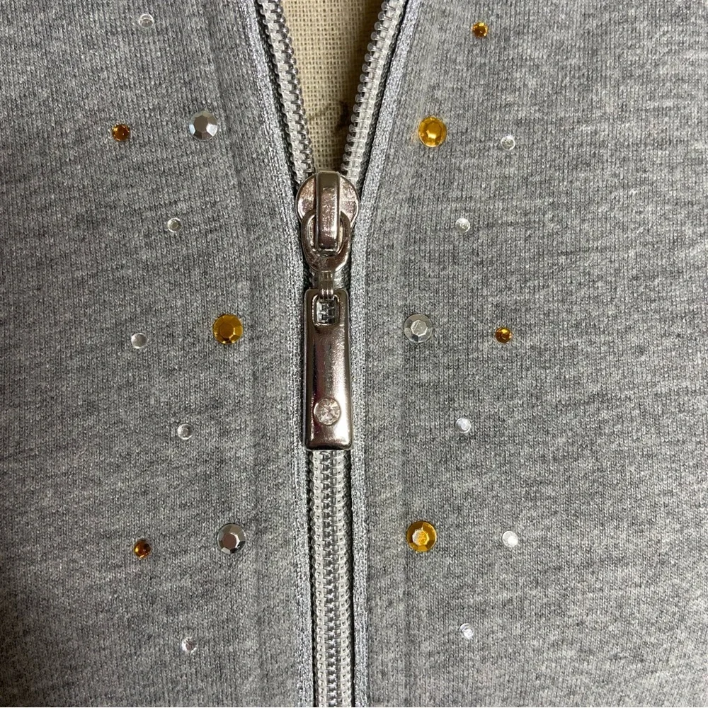 Cali and York Elegant Gray Sleeveless Hoodie with Zip-Up Front Large